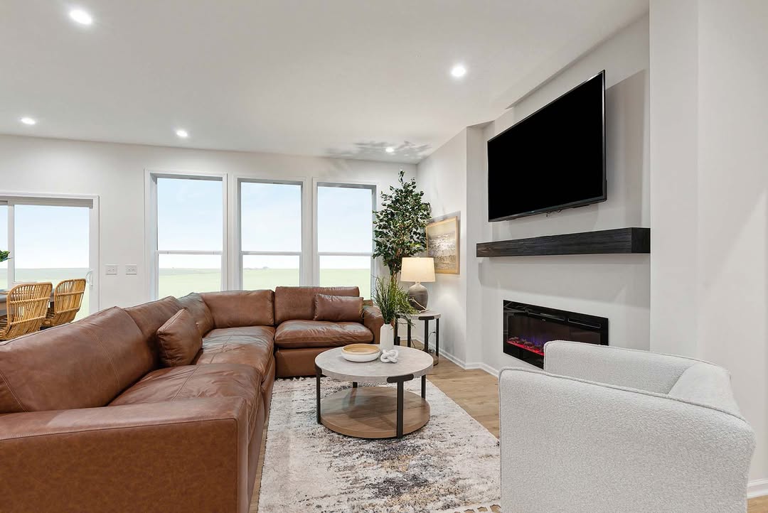 The Belvora Heritage | 1500 sqft Modern American Gabled Home