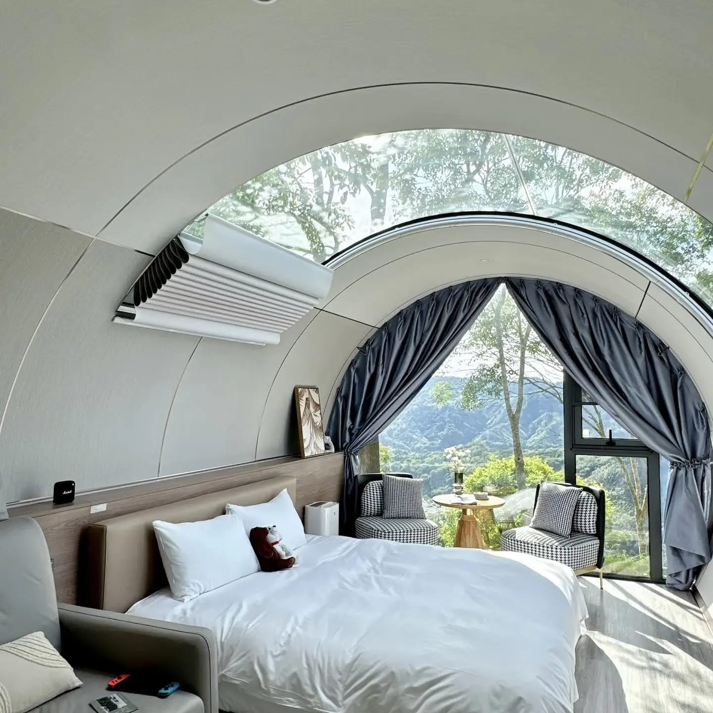 The Belvora V6 Alpine | 353 Sq Ft Luxury Triangle Resort Cabin